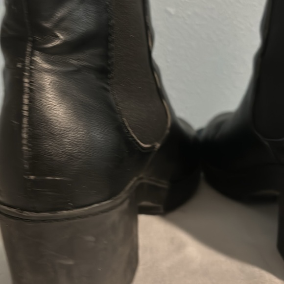Size 9, new Steve Madden booties - Picture 8 of 14